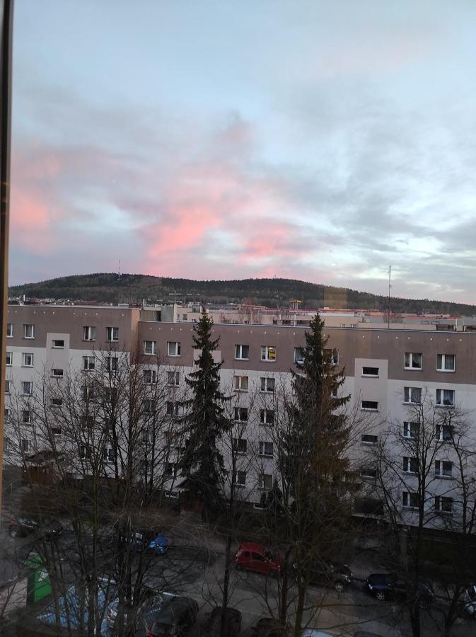 Blue Sky - Apartament Z Pieknym Widokiem Na Gore Telegraf 凯尔采 外观 照片